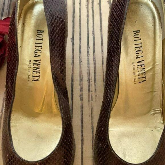 Bottega Veneta Vintage Brown Leather Kitten Heel Pumps Size  8 - Picture 3 of 6